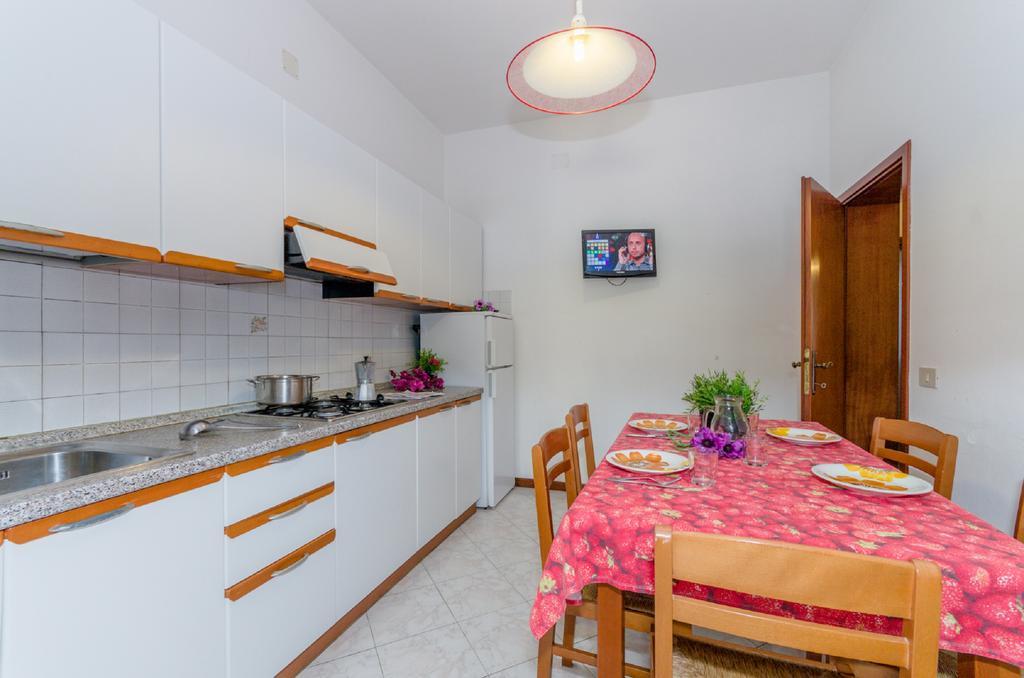 Condominio Brionetta Bibione Exterior foto