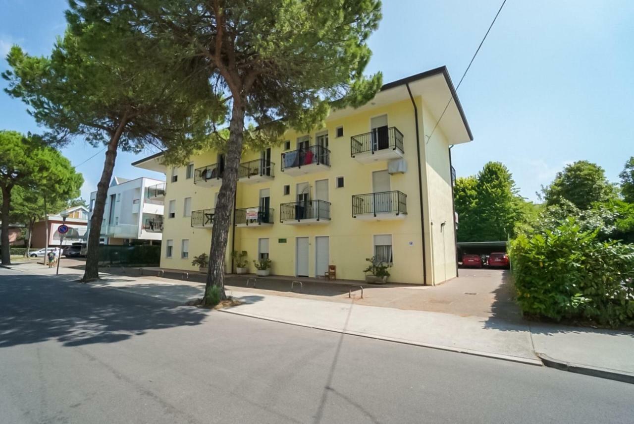 Condominio Brionetta Bibione Exterior foto